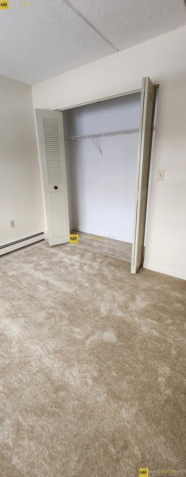 Lexington St #37 - Photo 3 of 11