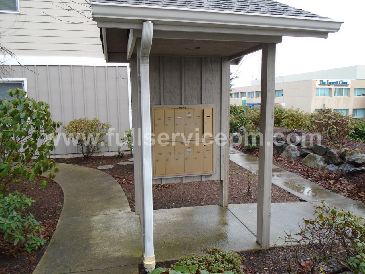 4004 Rucker Ave - Photo 3 of 4