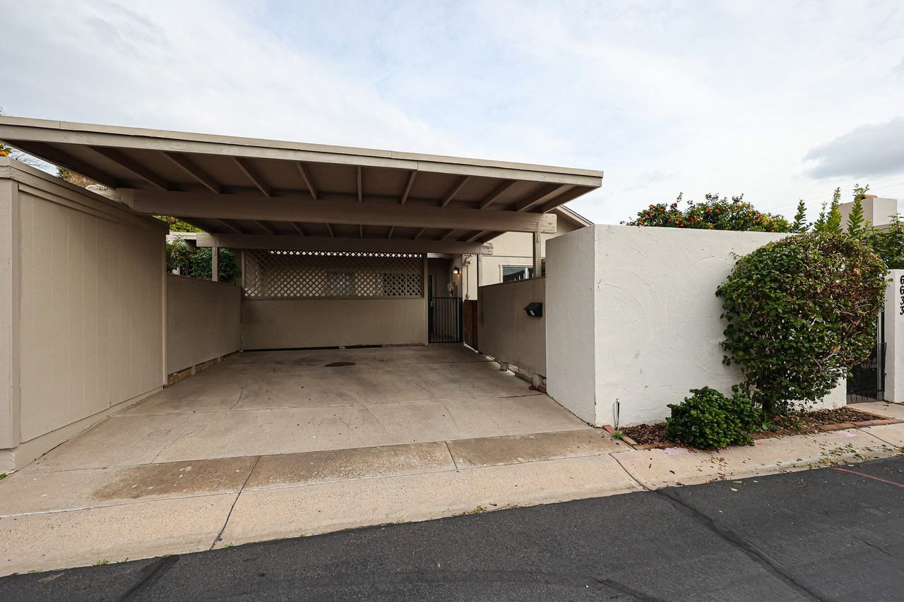 6633 N Majorca Ln E - Photo 3 of 23