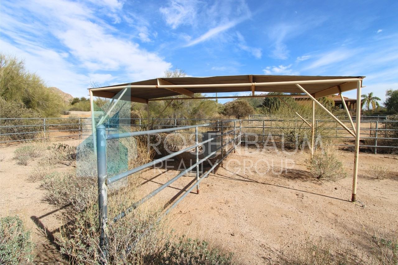 9669 E Ranch Gate Rd - Photo 2 of 25