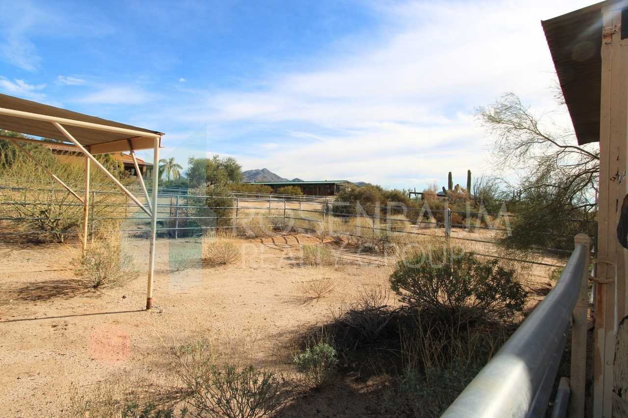 9669 E Ranch Gate Rd - Photo 3 of 25