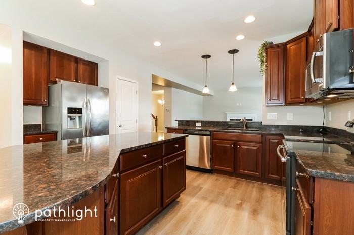 106 Jackie Dr - Photo 2 of 20