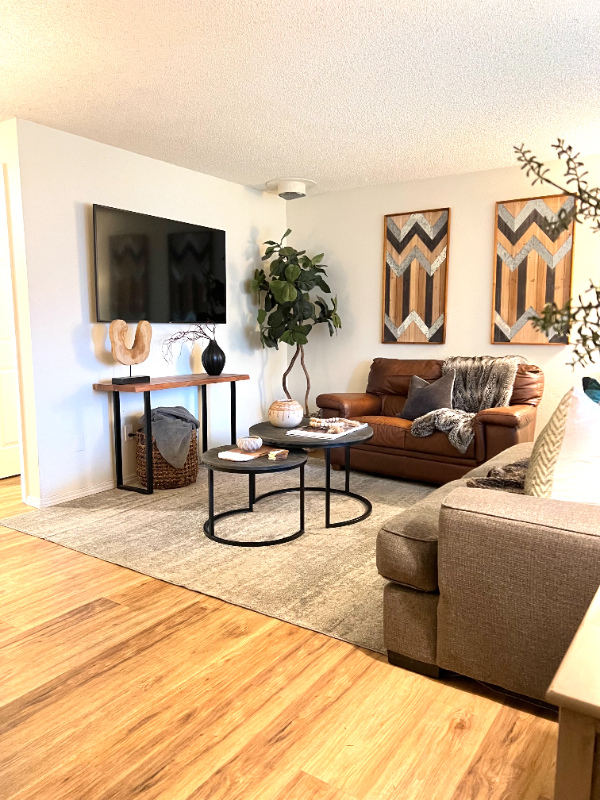 10022 Farwest Dr Sw - Photo 3 of 14