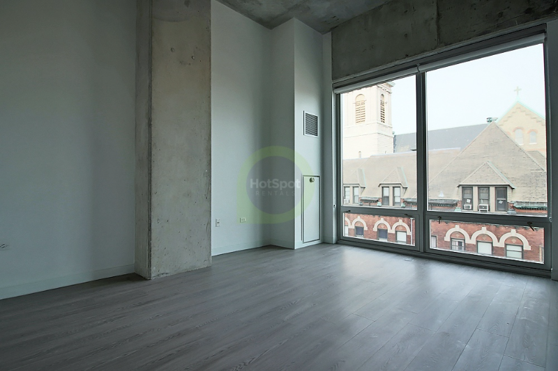 710 N Morgan St - Photo 2 of 12