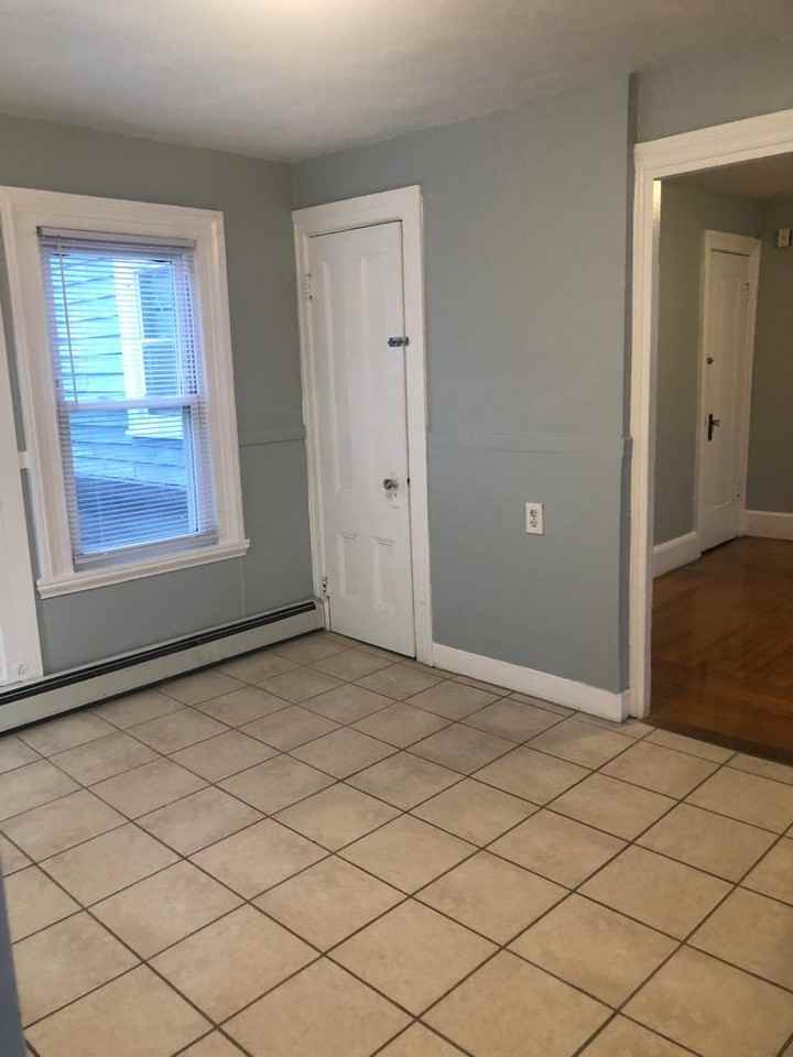 95 Broadway - Photo 5 of 12