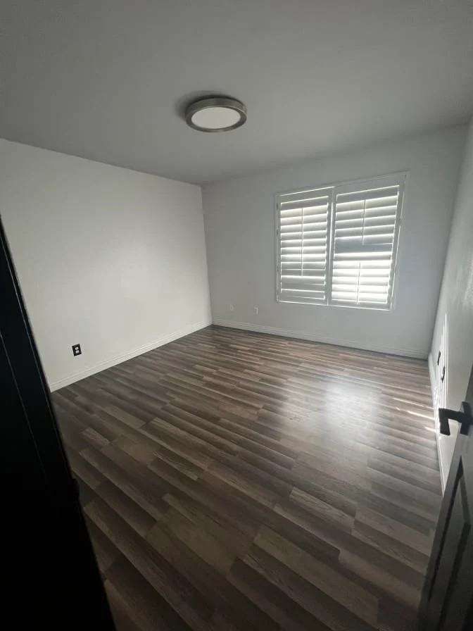 3515 Bond Street - Photo 2 of 3
