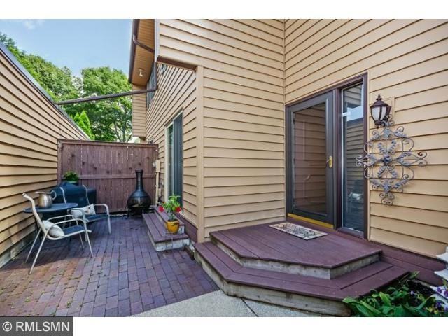 4757 Spring Cir - Photo 2 of 18