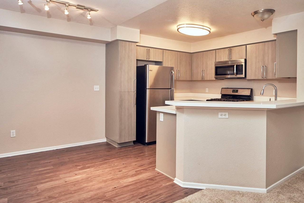 Alta Vista Apartments - Photo 2 of 23