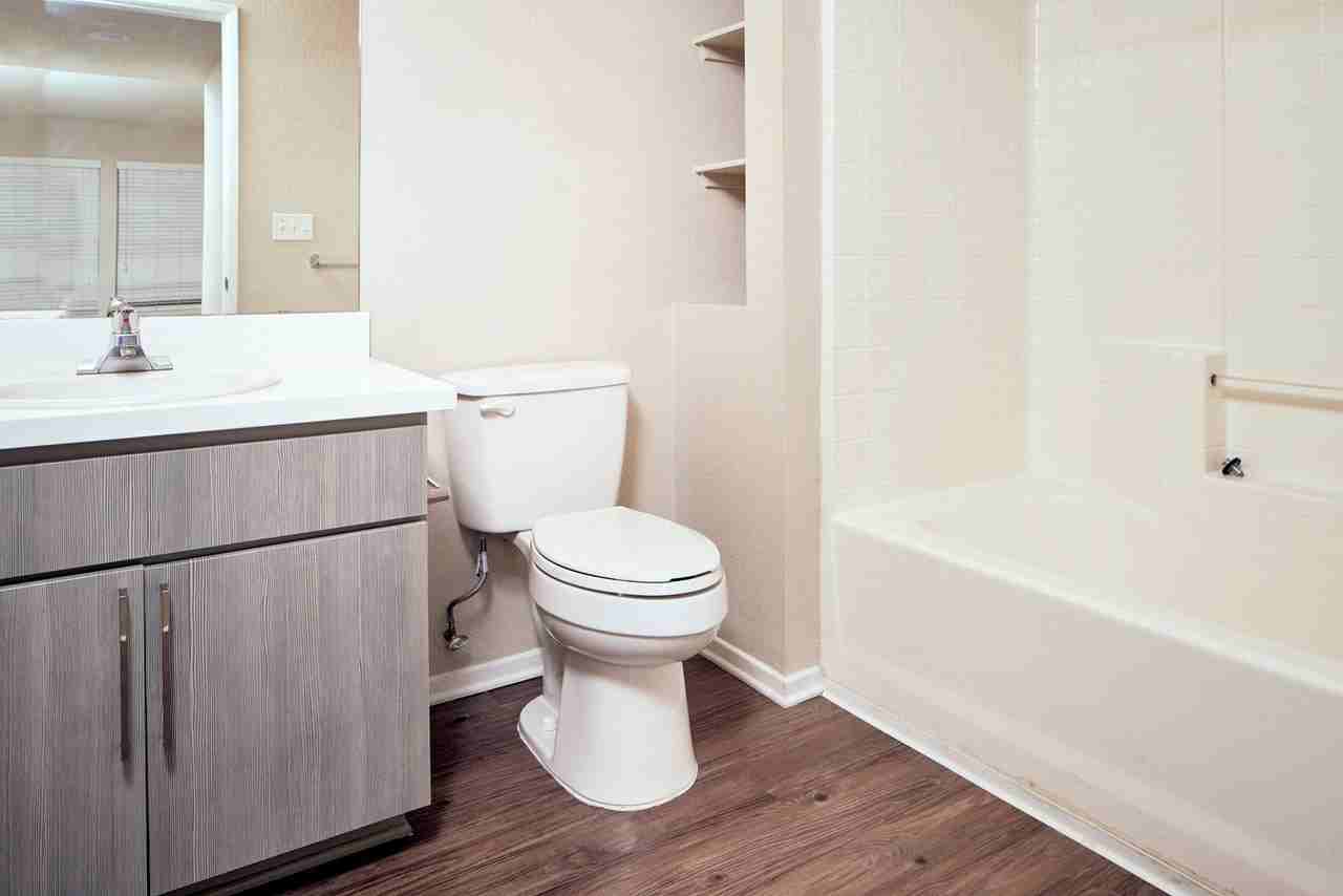 Alta Vista Apartments - Photo 5 of 23