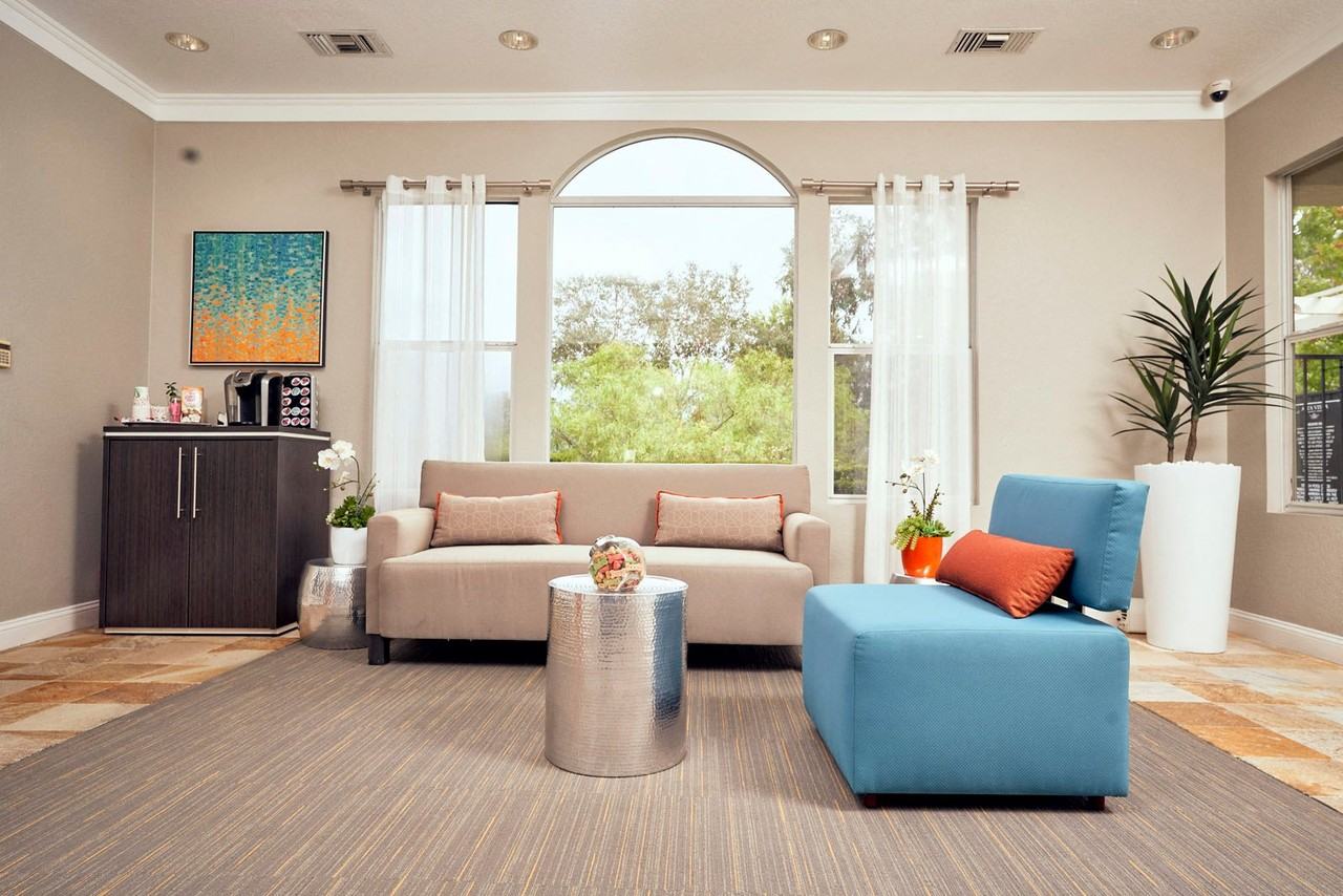 Alta Vista Apartments - Photo 7 of 23