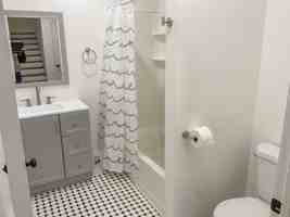 featured image of Eagle Street