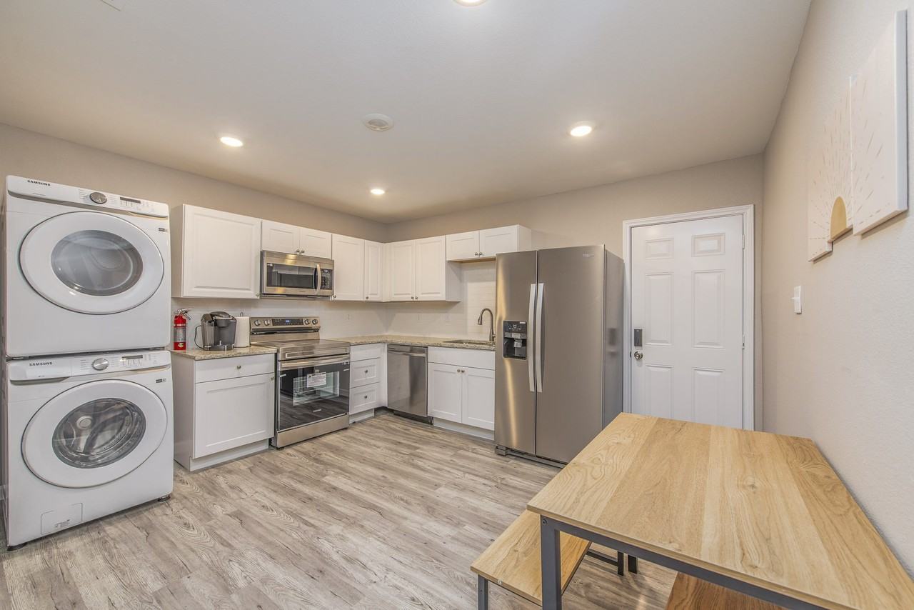 Columbus Ave - Photo 3 of 7