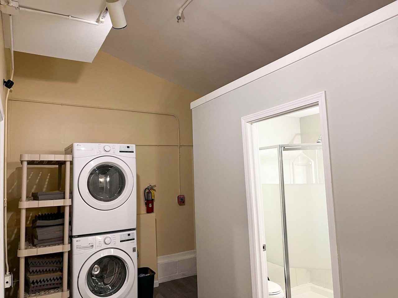 Valley Hill Drive - Photo 6 of 22