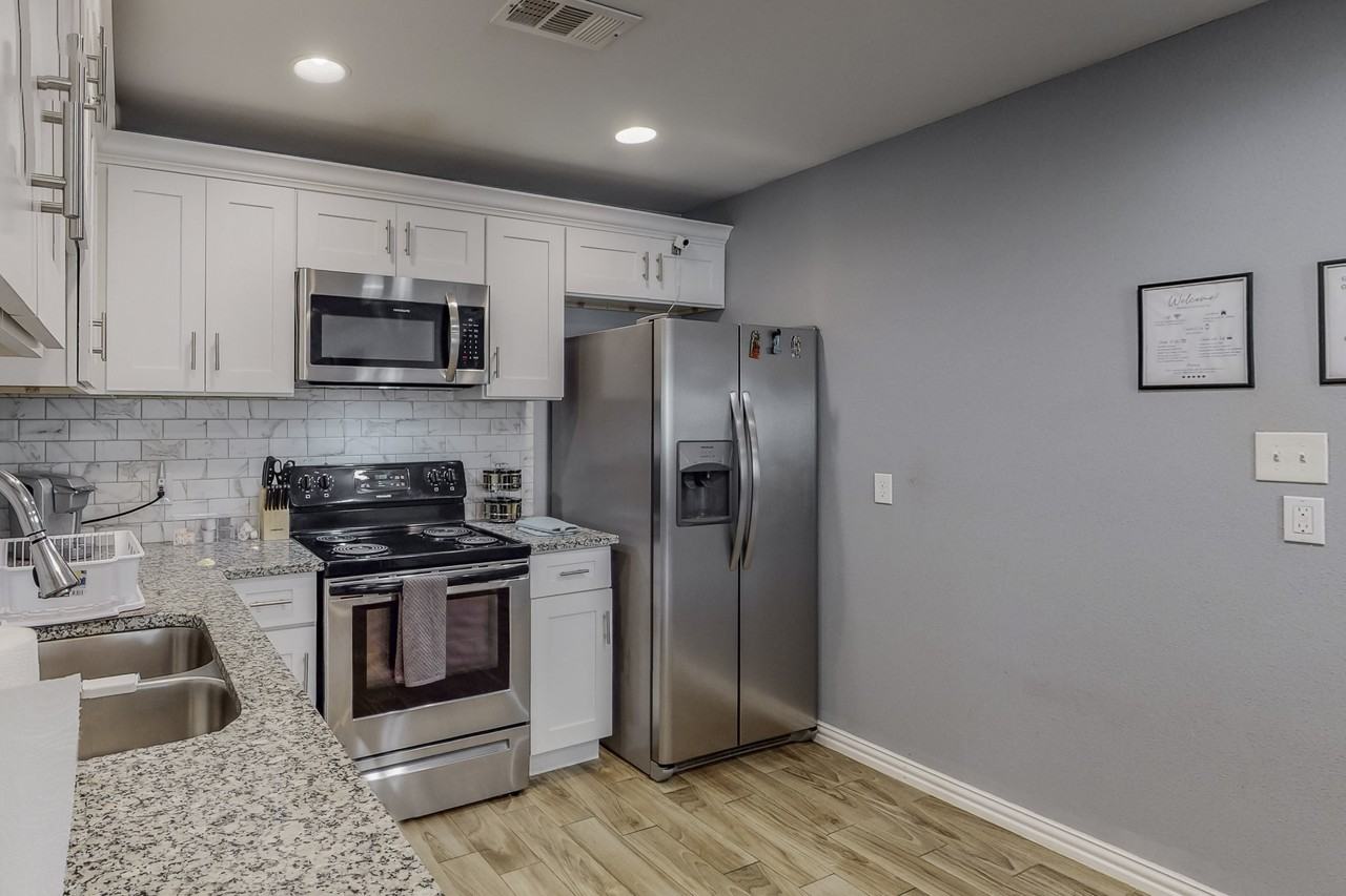 Wolcott Dr - Photo 3 of 15
