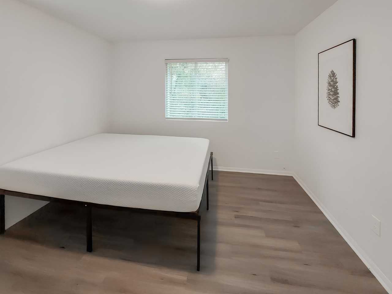 Holderness St Sw - Photo 2 of 13