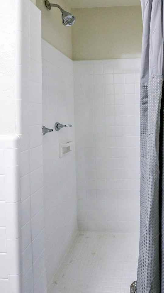 W Termino St - Photo 2 of 30