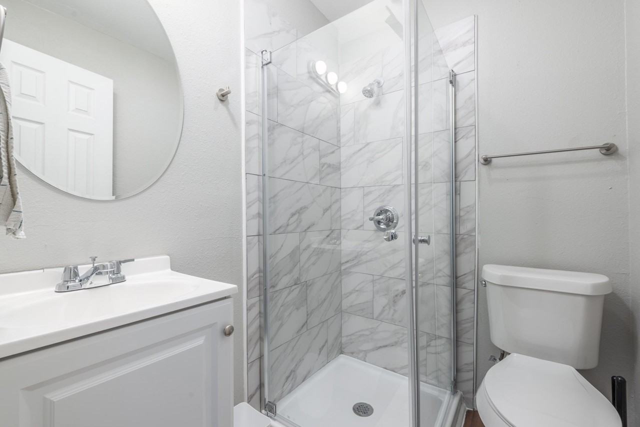 Mc Lean Street - Photo 7 of 7