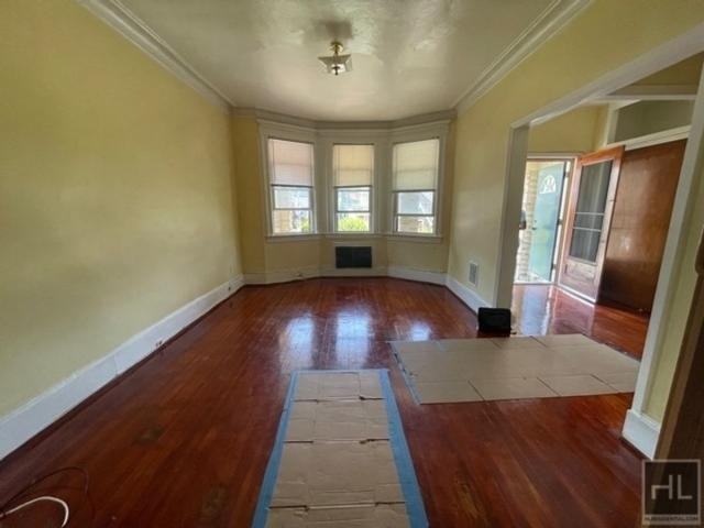 15 University Pl - Photo 3 of 21