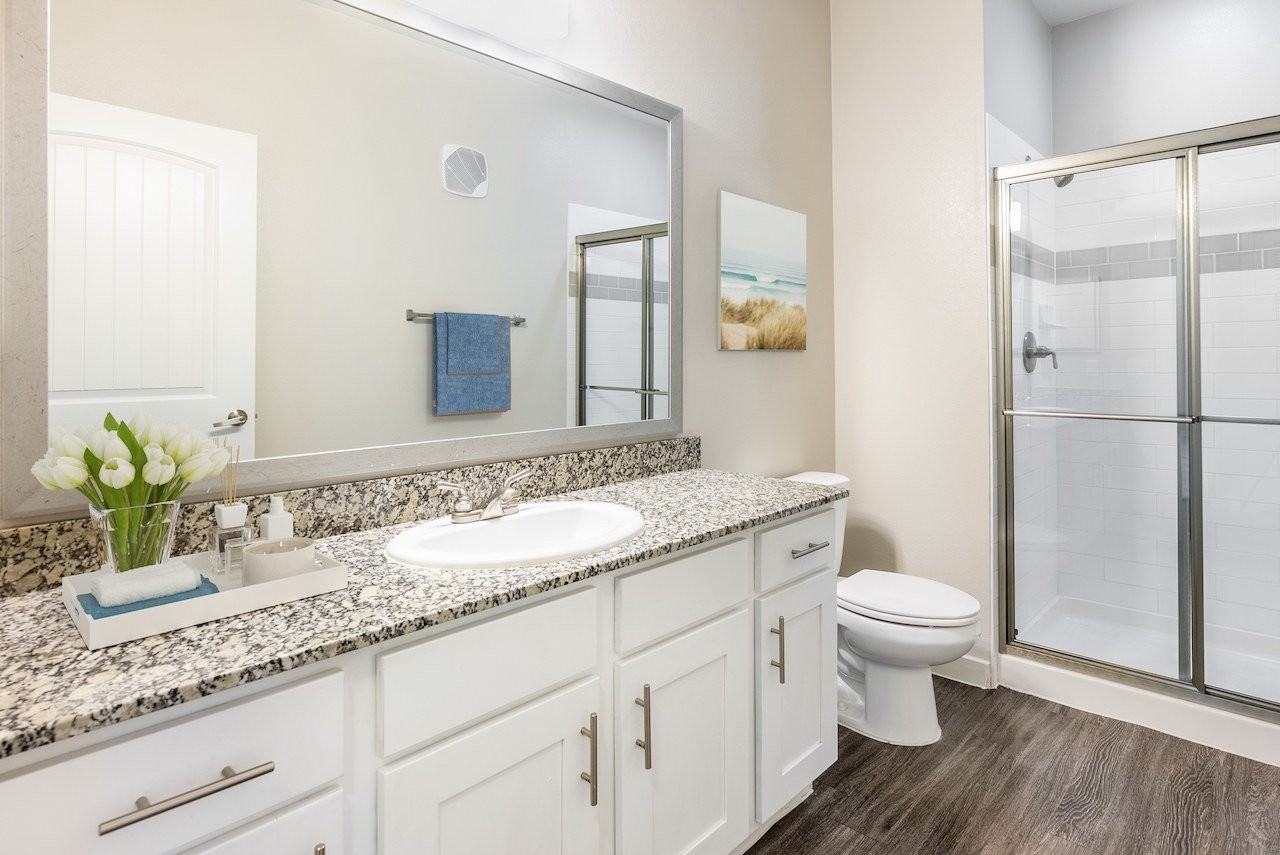 Hawthorne at Crenshaw - Photo 3 of 50