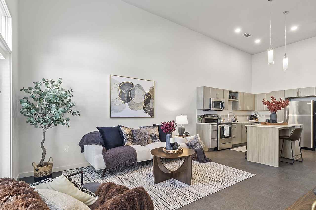 Pinnacle Heights - Photo 7 of 50