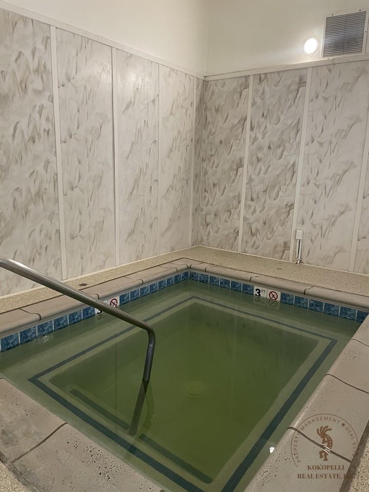 1020 Lakeside Ct #1 - Photo 2 of 17