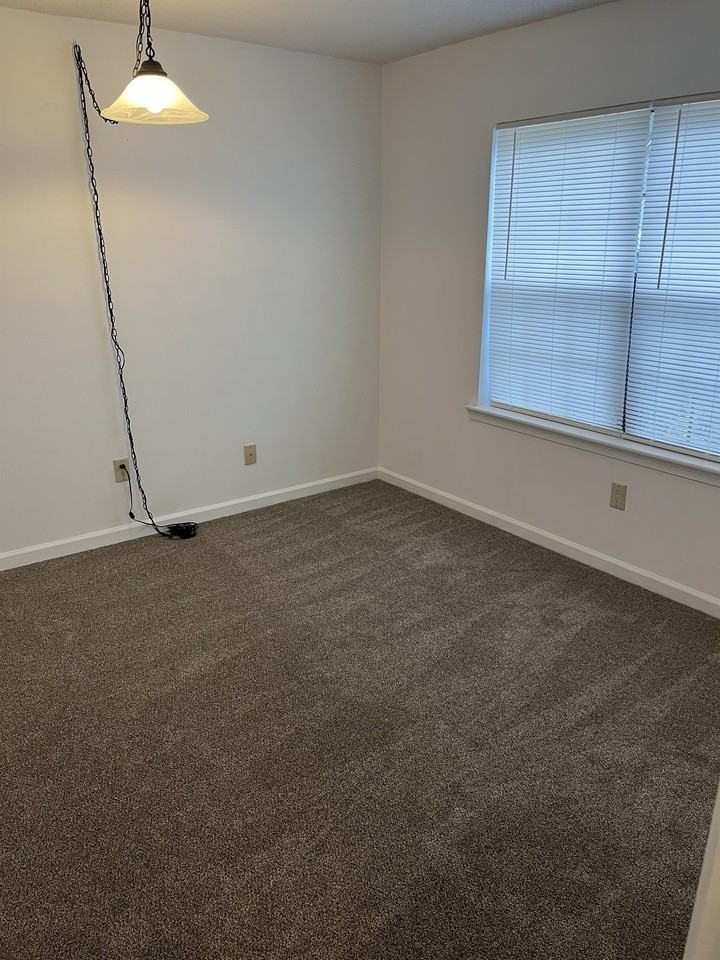6530 Laguna Pt #1 - Photo 7 of 37