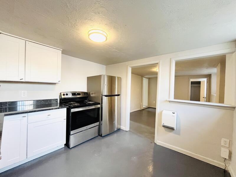 1401 S West Temple #B - Photo 3 of 24