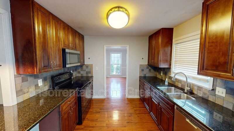 4597 Coach Hill Dr - Photo 5 of 22