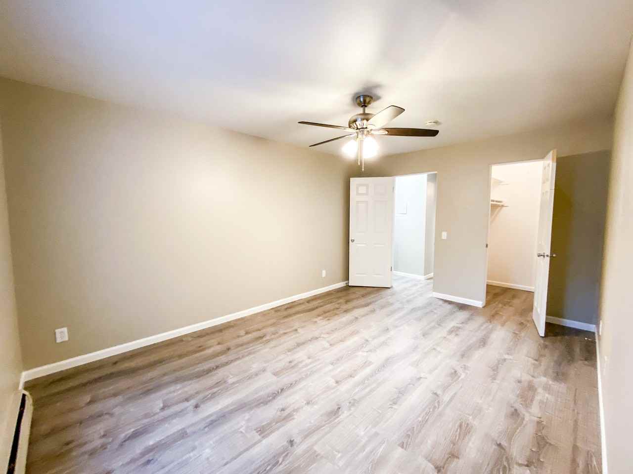 702 West Badger Road #15 - Photo 6 of 8