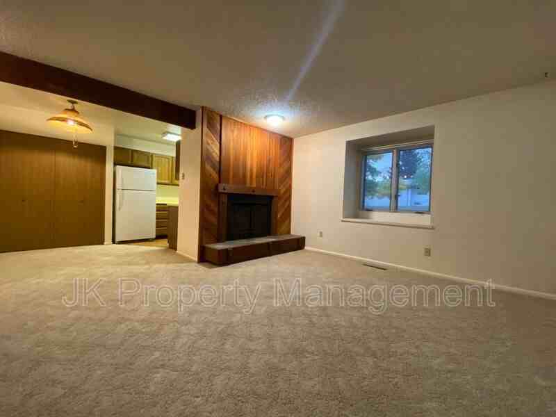 401 50th Street South #20 - Photo 2 of 10