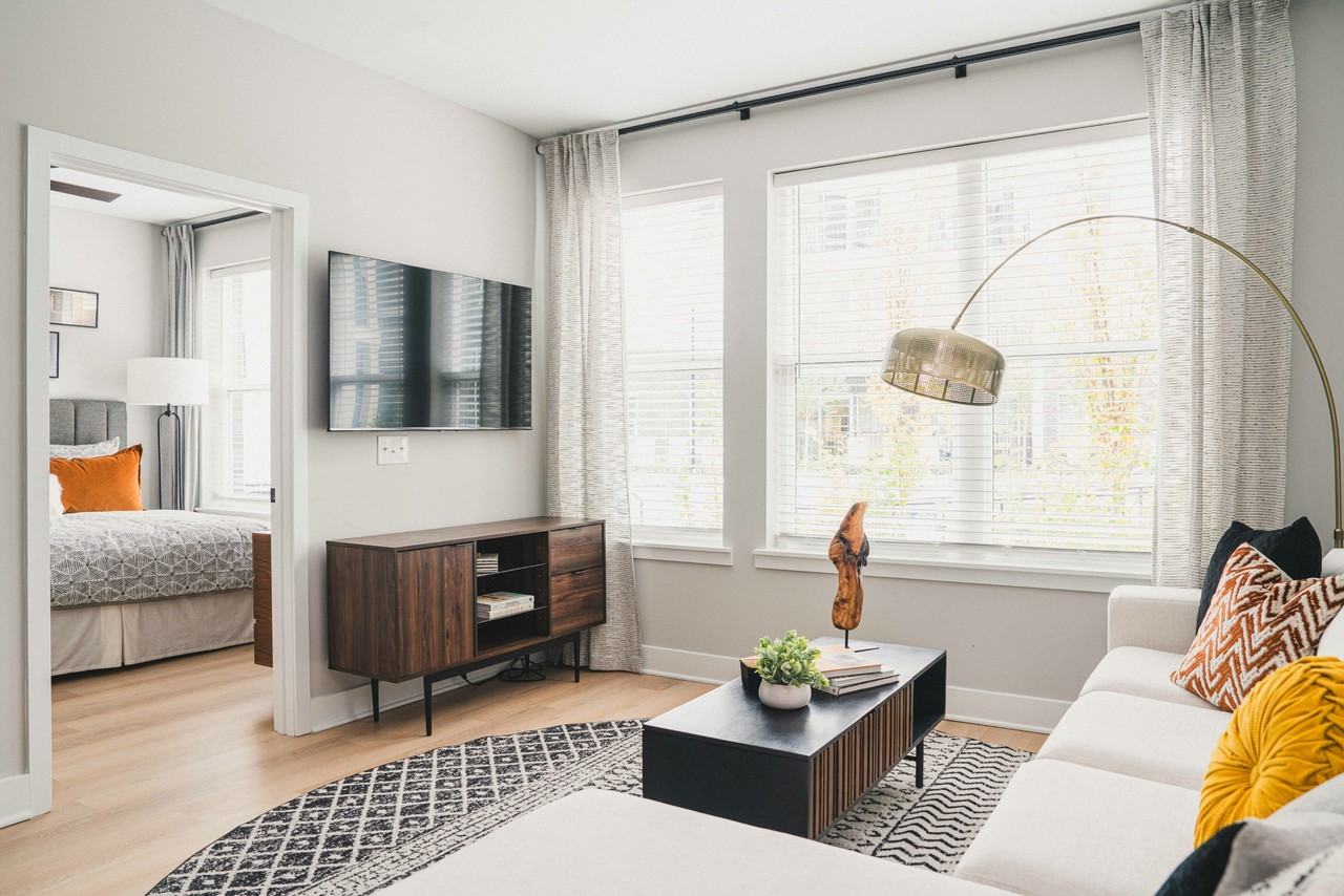 Modera Germantown - Photo 4 of 50