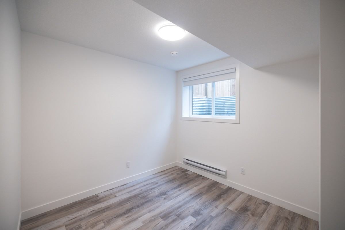 9402 150 St Nw #BS1 - Photo 7 of 14