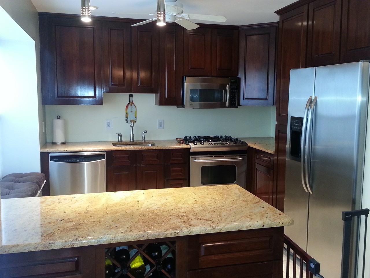 131 Country Club Dr #1 - Photo 2 of 7