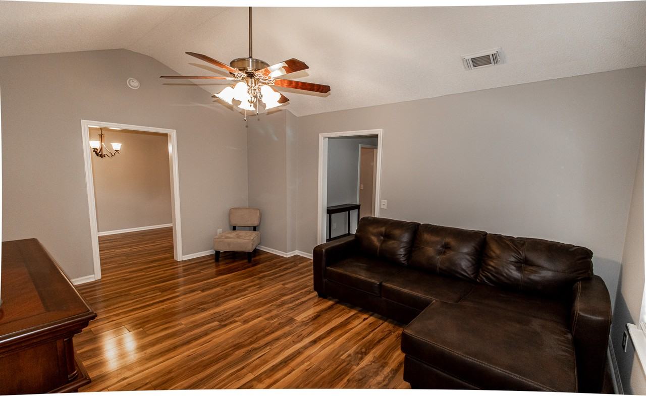 104 Greentree Ct #1 - Photo 7 of 30