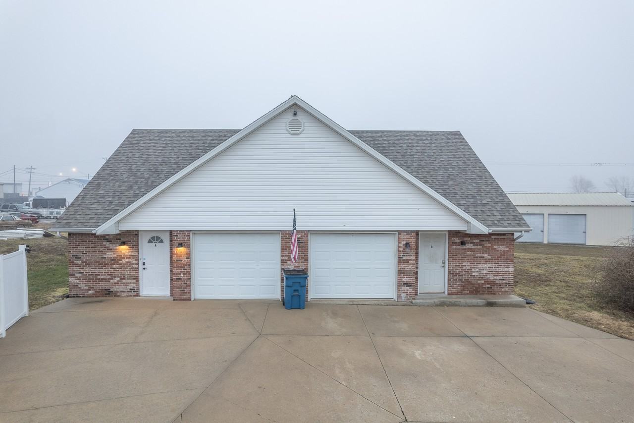 125 Hayes Rd #B - Photo 2 of 20