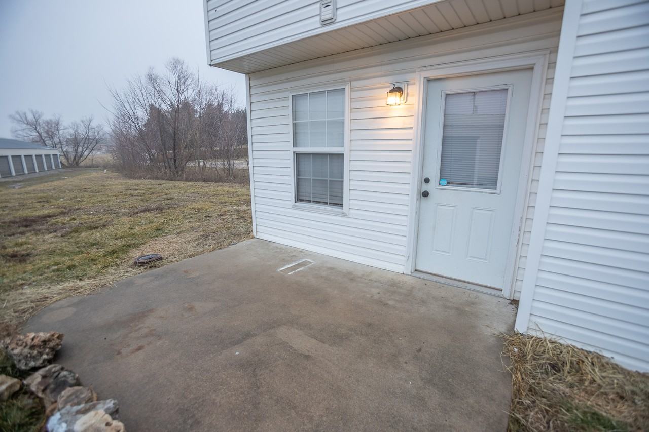 125 Hayes Rd #B - Photo 4 of 20