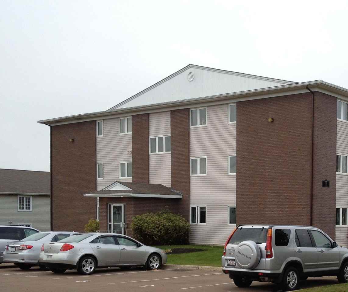 77 / 85 Caissie Street - Photo 2 of 8