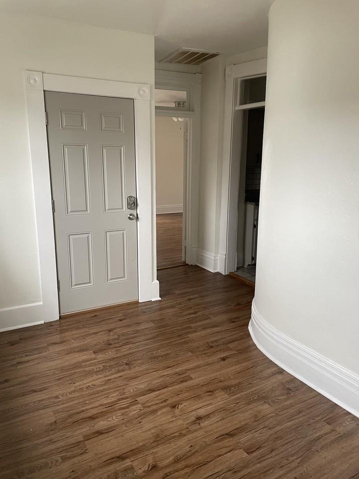 509 E Harrison Ave #2 - Photo 2 of 22