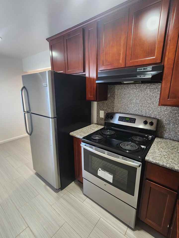 5312 Mcbryde Ave #B - Photo 2 of 16