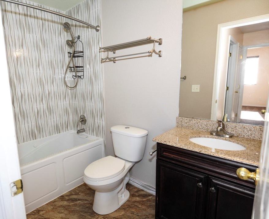 5535 S Quemoy Cir #1 - Photo 7 of 10