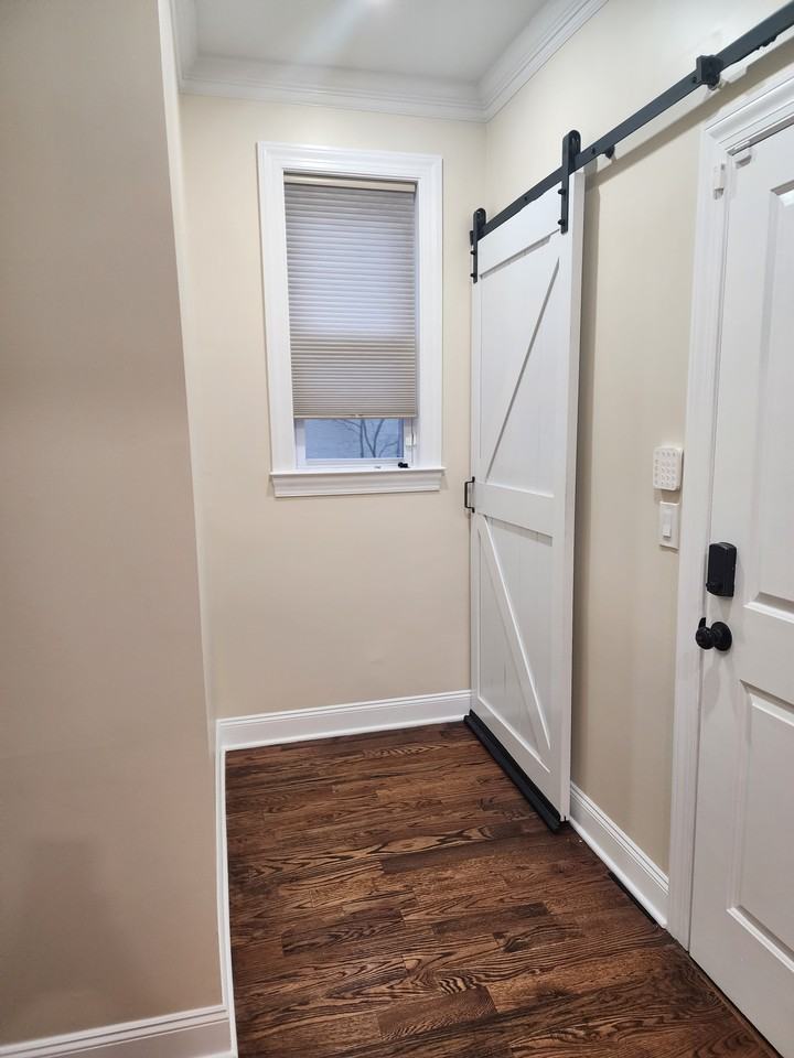 1407 28th St #1st Floor - Photo 3 of 15