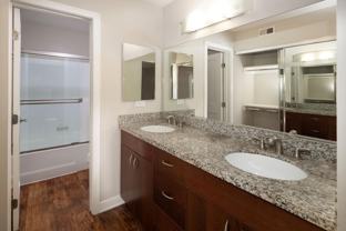 1274 N Crescent Heights Blvd - Photo 1 of 1