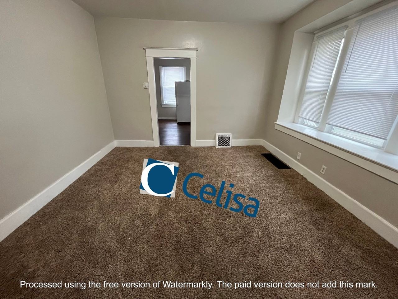 2219 Barr St - Photo 2 of 8