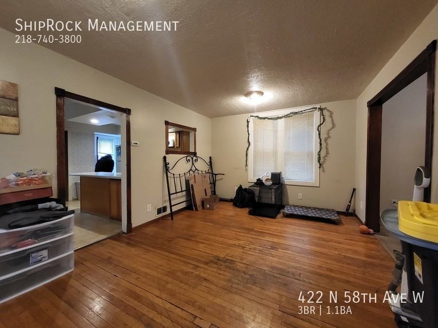 422 N 58th Ave W - Photo 2 of 19