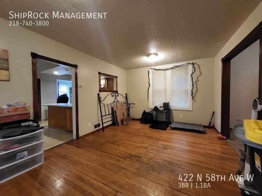 422 N 58th Ave W - Photo 3 of 19