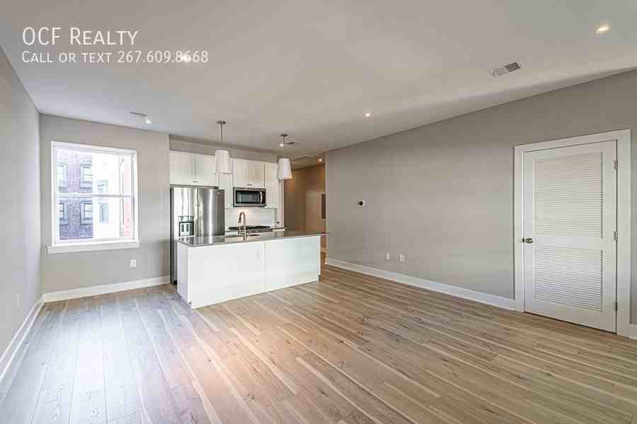5412 Chancellor St #2 - Photo 3 of 17