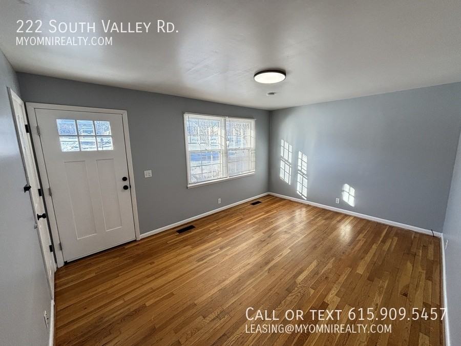 222 S Valley Rd - Photo 7 of 22