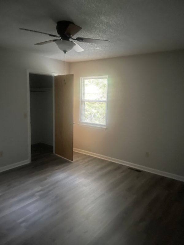 10722 Bean Dr - Photo 2 of 7