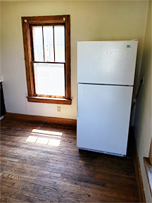 112 Elmwood St #4 - Photo 2 of 5