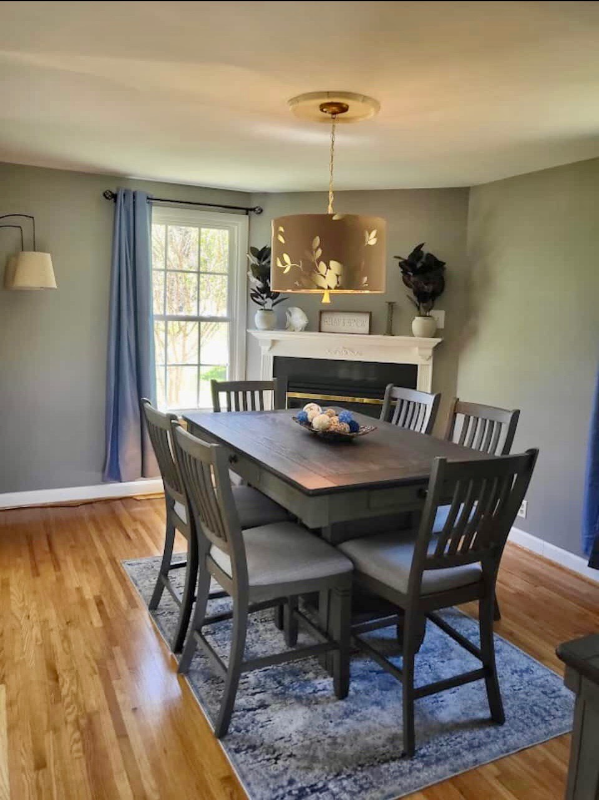 202 Edgewater Dr - Photo 5 of 41